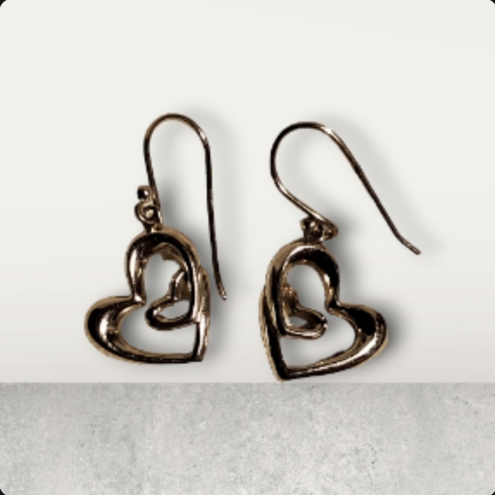 Beautiful Sterling Silver Teardrop Heart Earrings